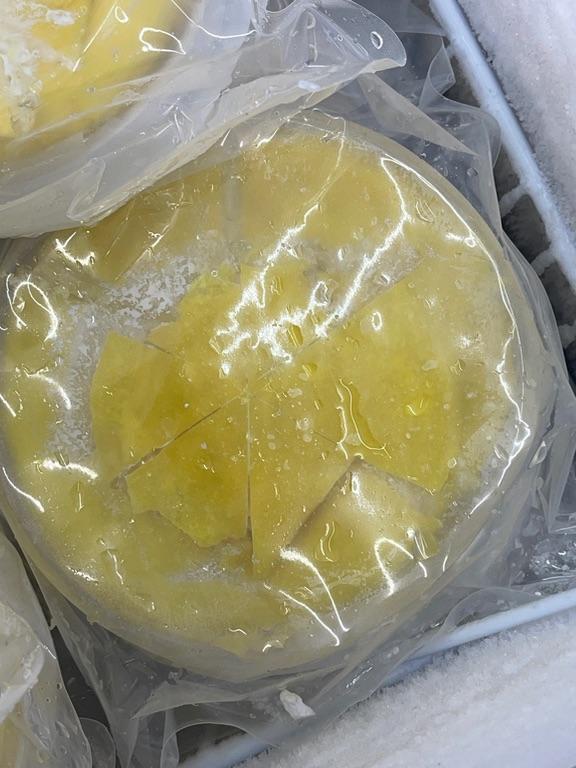 Bánh crepe sầu riêng to