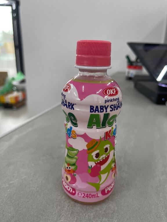 Nước ép trái cây OKF Pinkfong Baby Shark Aloe Kids vị đào 240ml