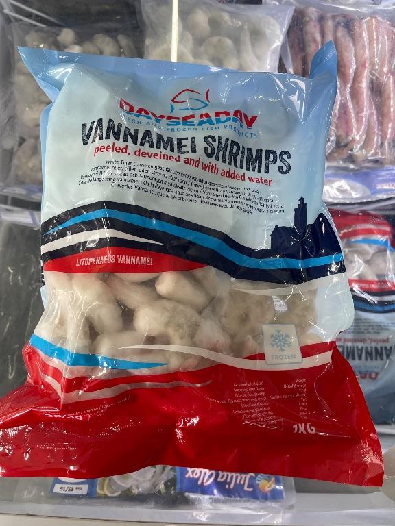 Tôm VANNAMAEI đã bóc vỏ, bỏ chỉ và thêm nước