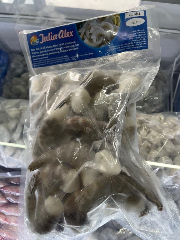 Tôm thẻ có vỏ không đầu Julia Alex HLSO Vannamei 400g