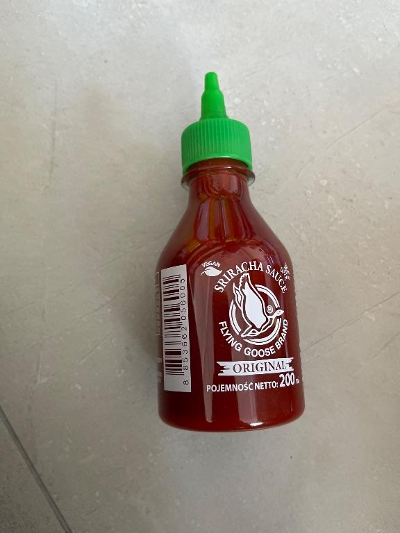 Sốt Sriracha Flying Goose Original 200ml