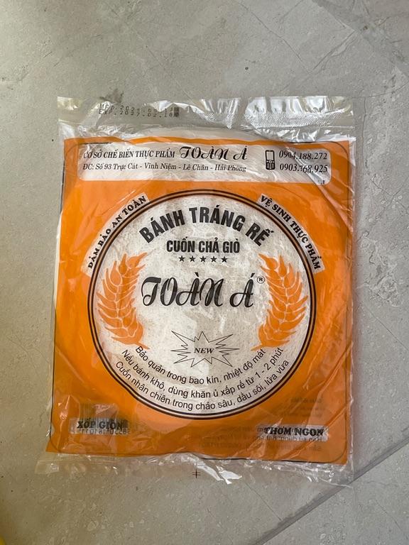 Bánh tráng rế cuốn chả giò Toàn Á