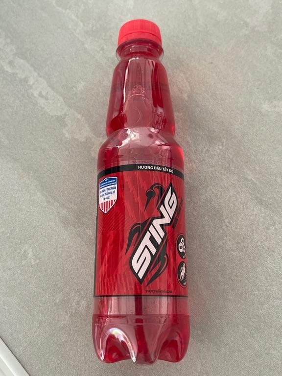 Nước tăng lực Sting hương dâu tây đỏ 330ml
