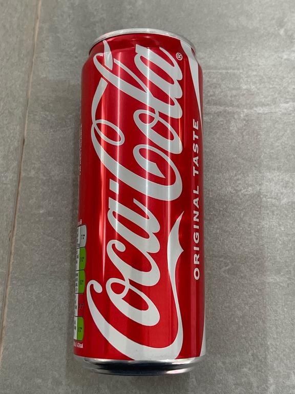 Nước ngọt Coca-Cola Original Taste 330ml