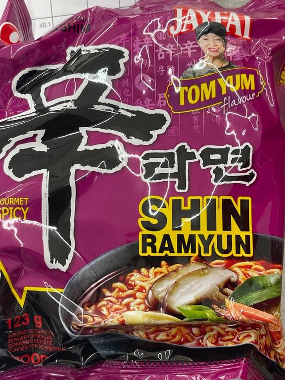Mì ăn liền Shin Ramyun vị Tom Yum Jayfai 123g