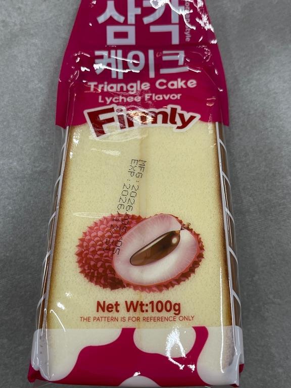Bánh bông lan vị vải Firmly Triangle Cake 100g