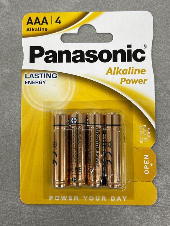 Pin Panasonic AAA Alkaline Power, vỉ 4 viên