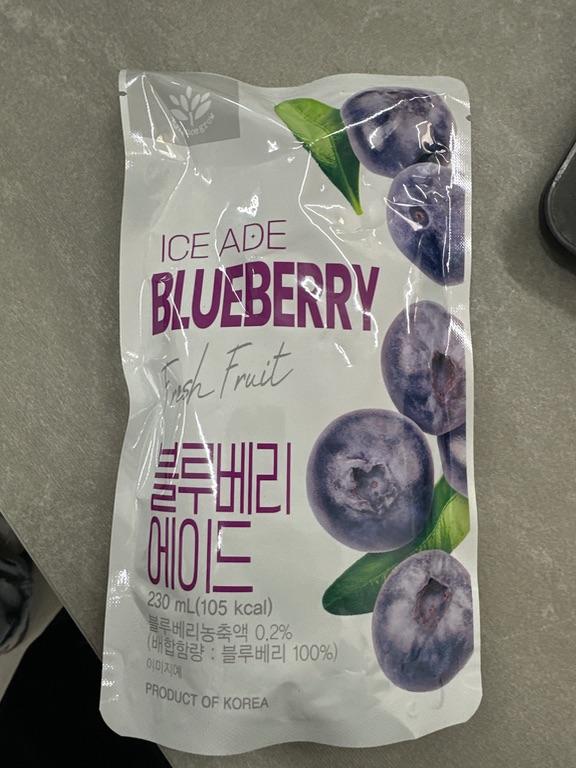 Napój Ice Ade Blueberry Fresh Fruit 230ml