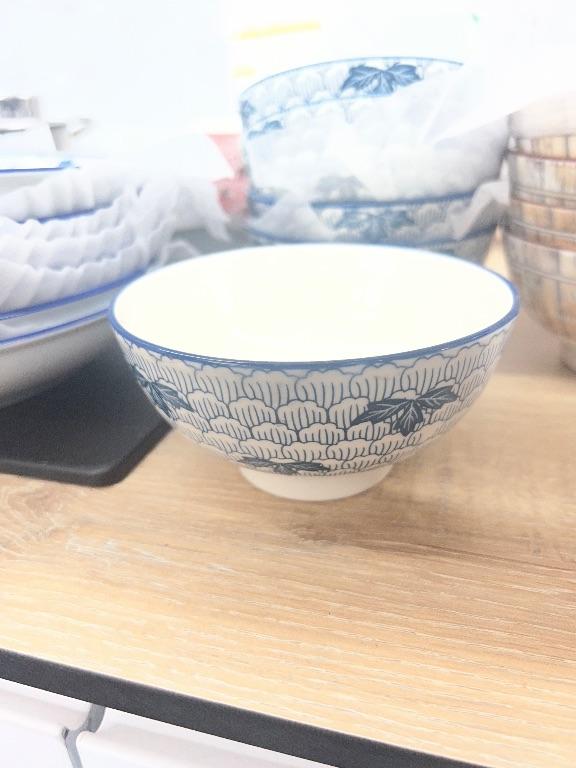 Bát sứ họa tiết xanh trắng