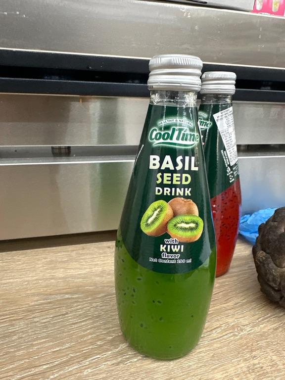 Napój z nasionami bazylii Cool Time o smaku kiwi 290ml