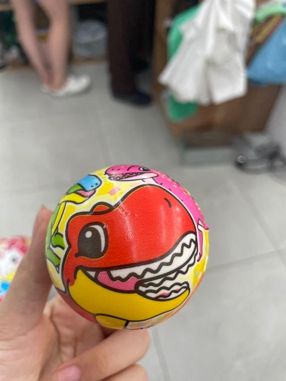 Đồ chơi bóng khủng long