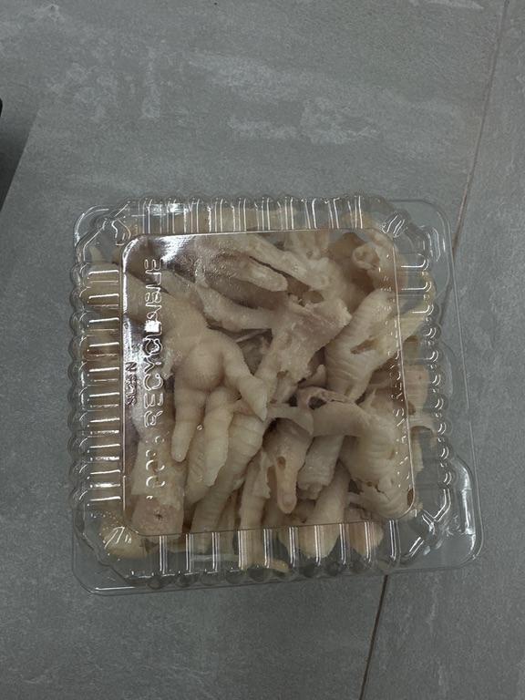 Chân gà xốt