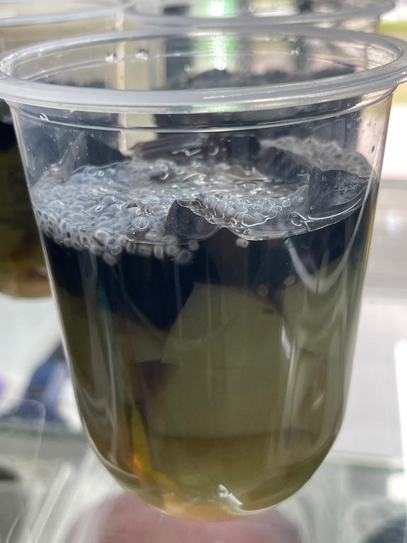 Thạch găng sương sáo hạt é